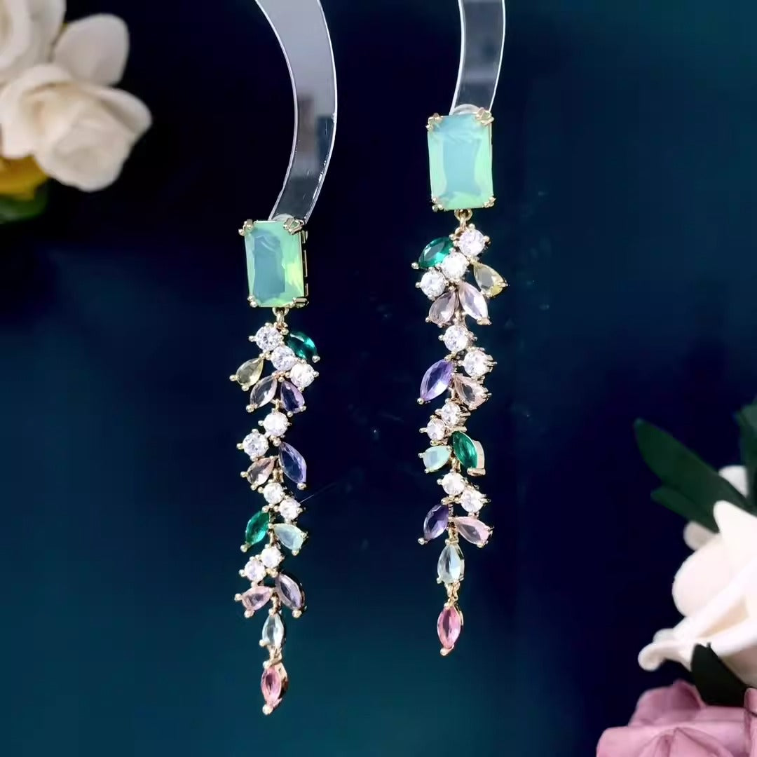 Zircon Inlaid Leaf Tassel Earrings